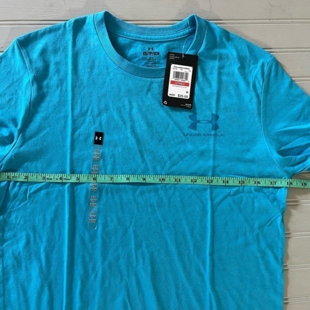 Under Armour Short Sleeve Loose Fit Chest Logo T Shirt Mens XS Blue NWT - Picture 11 of 11